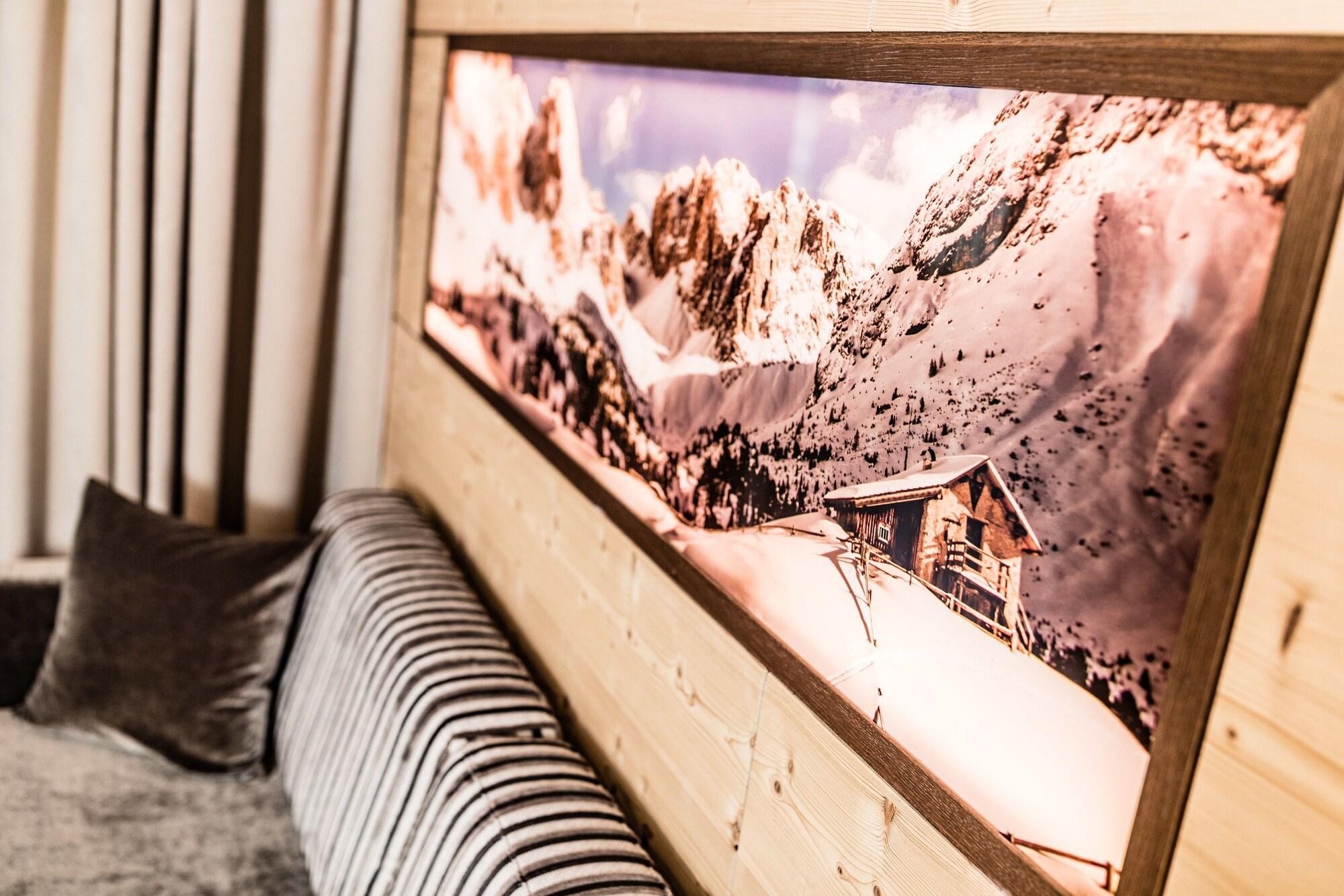 Hotel Continental Dolomites Selva di Val Gardena Ngoại thất bức ảnh