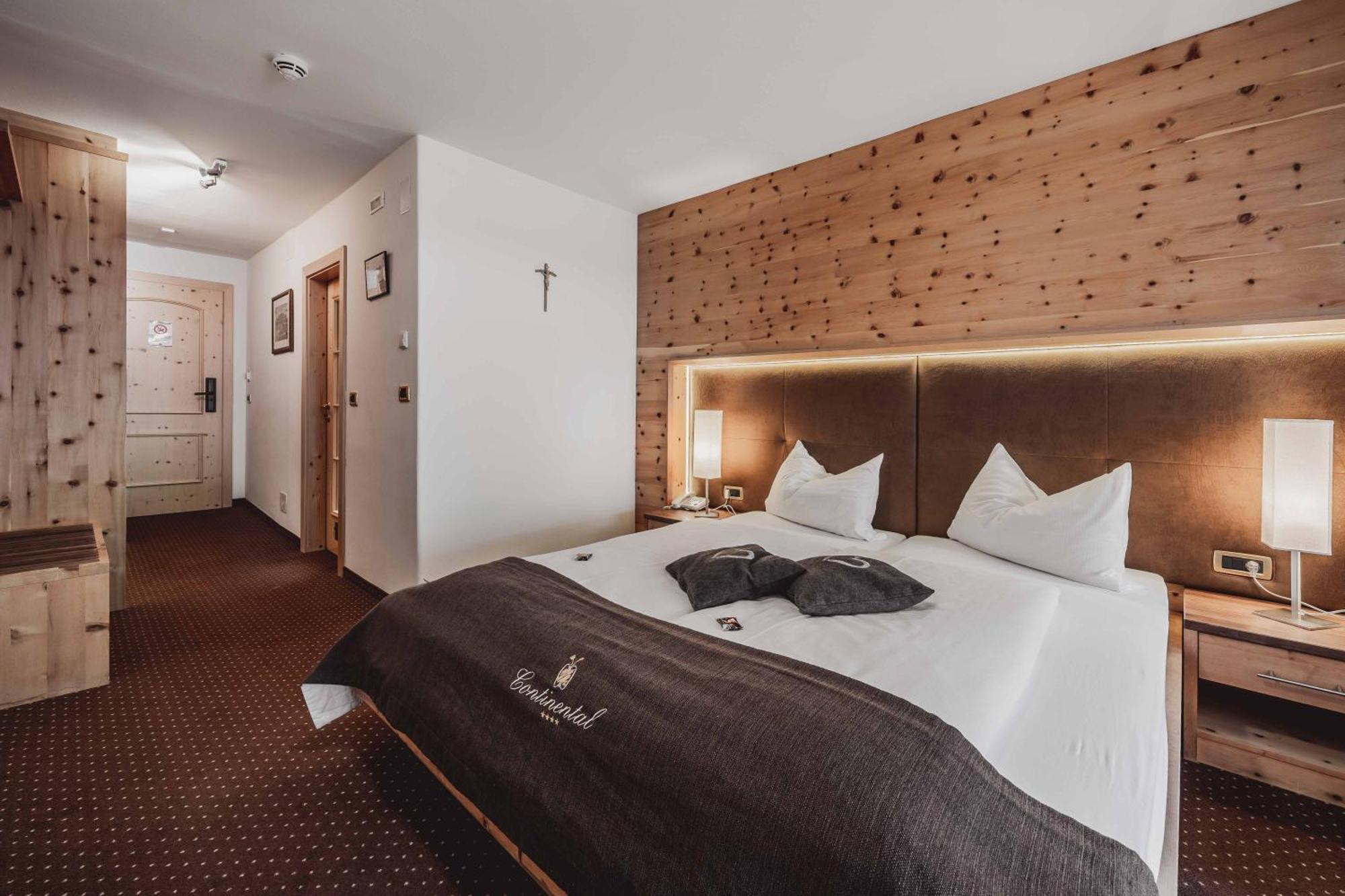 Hotel Continental Dolomites Selva di Val Gardena Ngoại thất bức ảnh